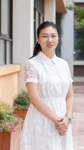 裴娱莹